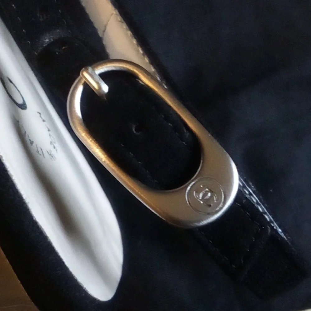 Chanel Cambon sling back shoes 37.5 = 7.5 USA black w/ blk patent toe - Picture 8 of 16